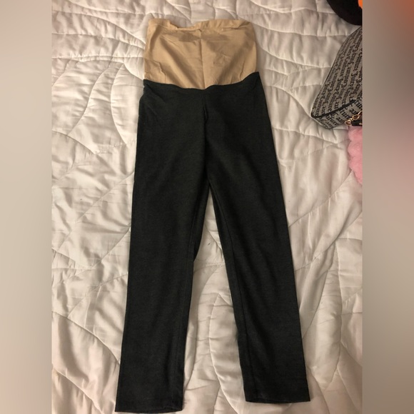 Pants - Gray leggings